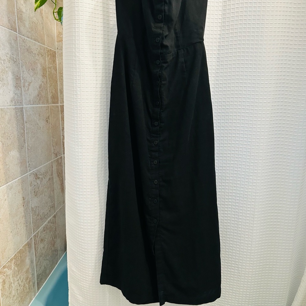 Elegant Black Midi Dress